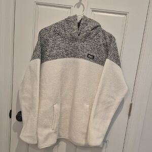 Roots Women's Two-Tone Crewneck Sweater in Gray and Cream